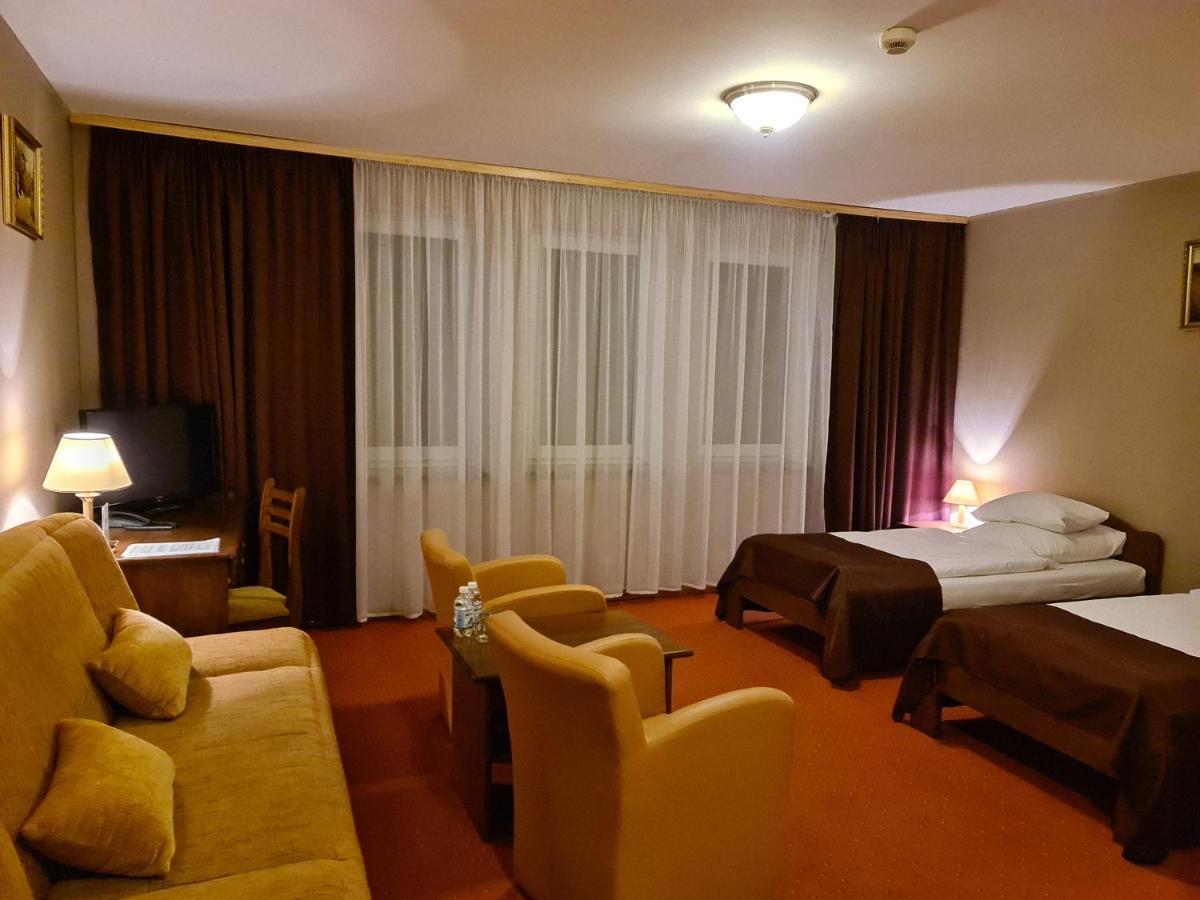 Hotel 쿠드즈코 외부 사진